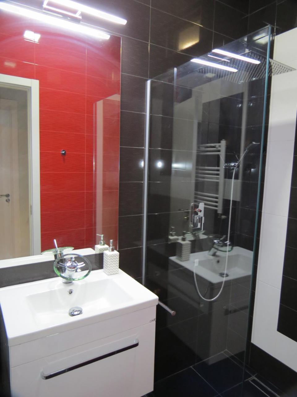 Three Rooms Apartment Tbilisi Exterior photo