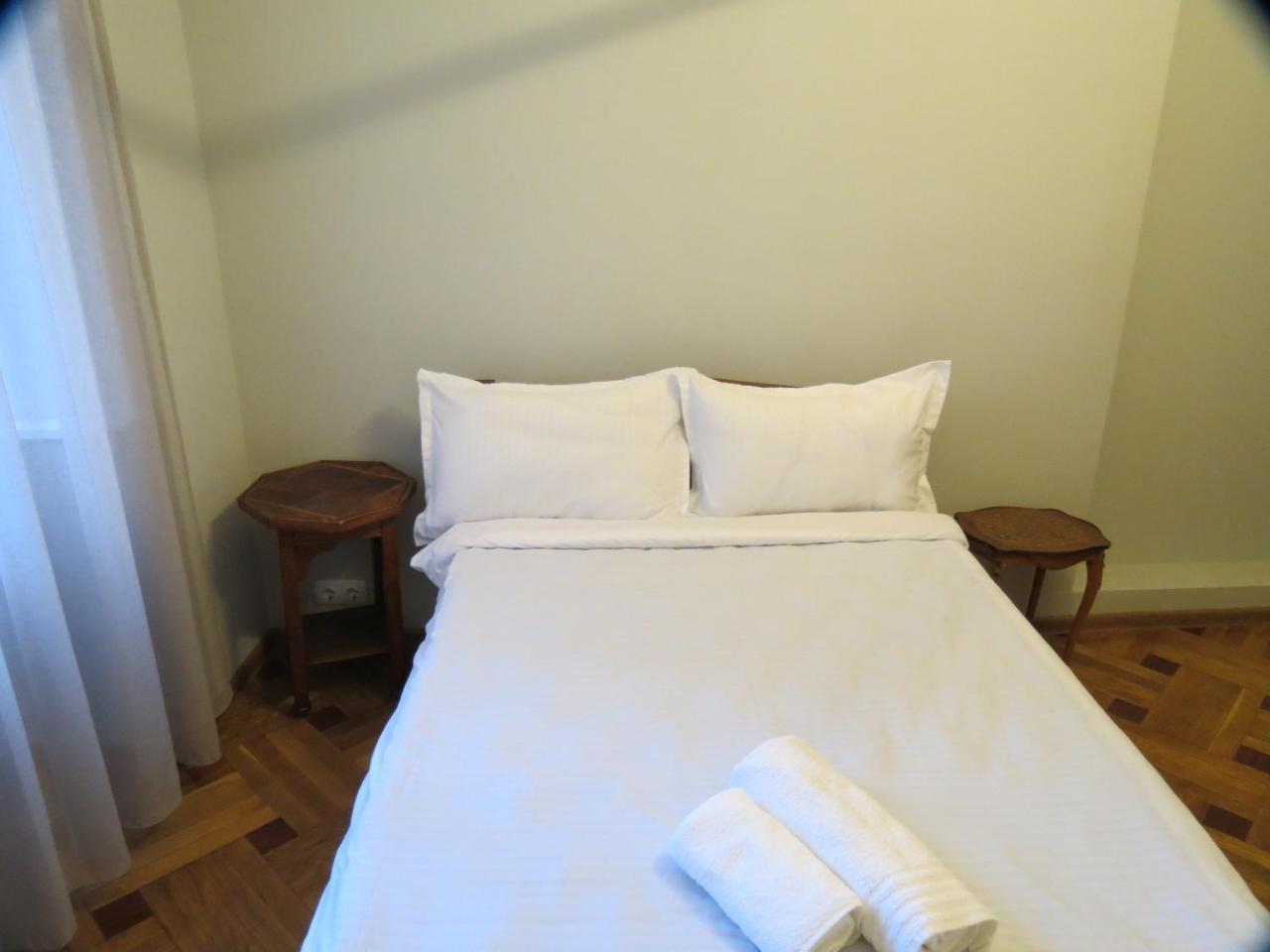 Three Rooms Apartment Tbilisi Exterior photo