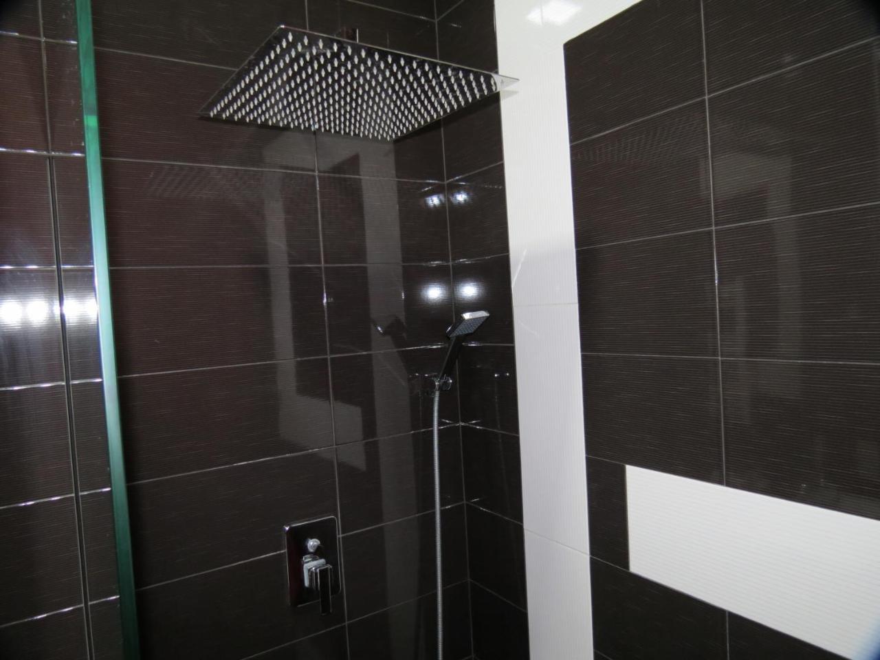 Three Rooms Apartment Tbilisi Exterior photo